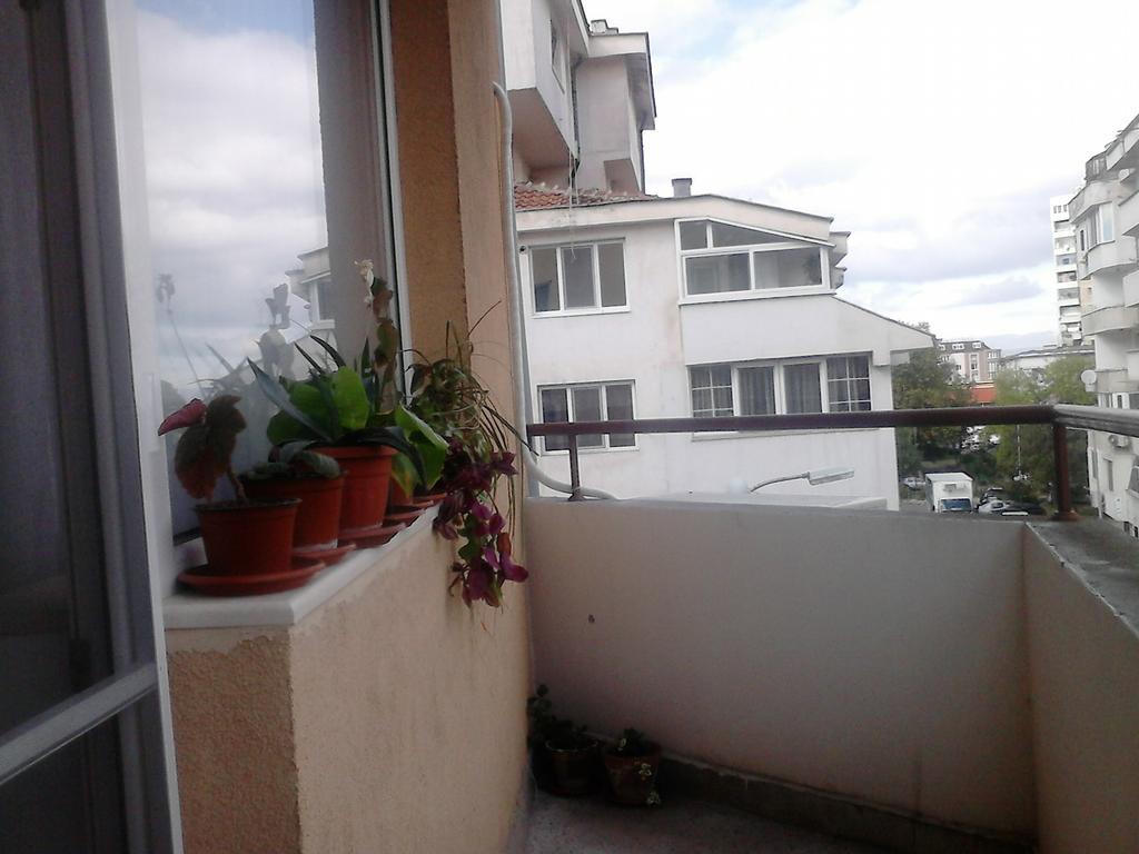 Luxury Apartment Lazur 2 Burgas Bilik gambar