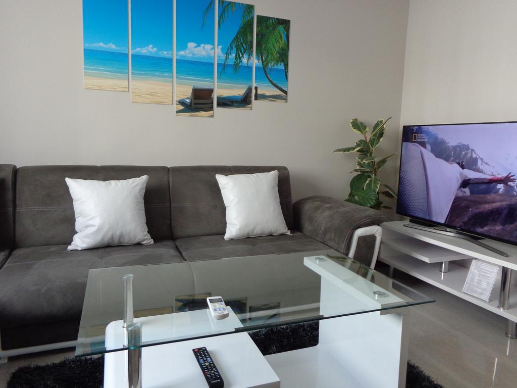 Luxury Apartment Lazur 2 Burgas Bilik gambar